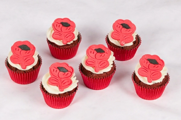 Poppy Cupcakes