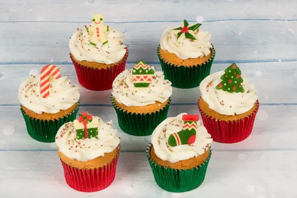 Deck The Halls Cupcakes